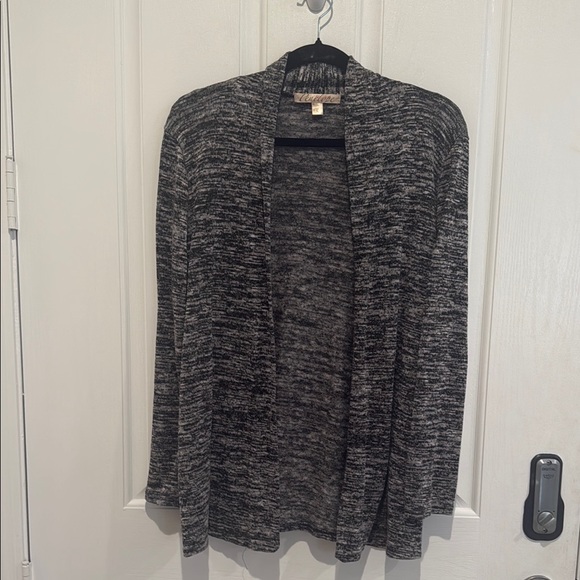 Gray cardigan - Picture 2 of 4